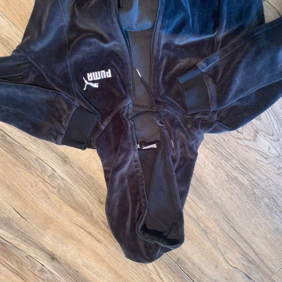 Puma velvet tracksuit - Picture 3 of 6